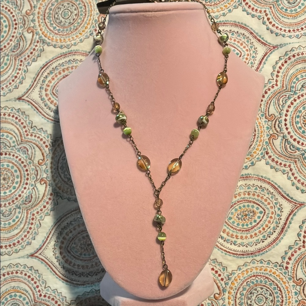 Chic Green and Gold Beaded Necklace